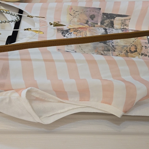 3 for $20 ☢️Shirt,white,peach/pink,stripe,graphic size: EUR 38 - Picture 4 of 11